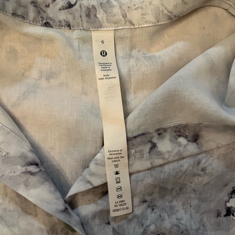Lululemon Collared Button Down Marble Grey Shirt - image 3